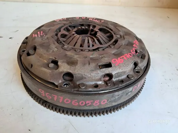 Kaksoismassakytkinsetti Citroen DS4 2.0 HDI image 2