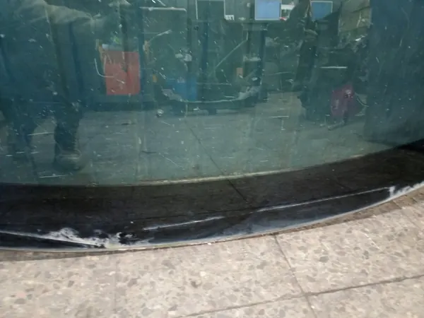 Audi A6 C8 Etutuuletin OEM SZYBA - Käytetty image 9