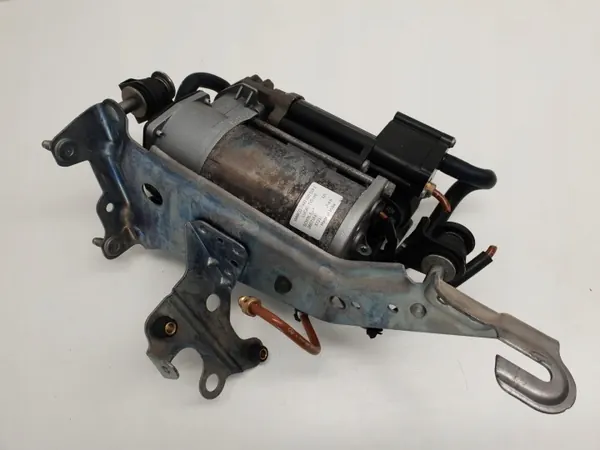 Mercedes E-luokka W213 Kompressori OEM A0993200004 image 6