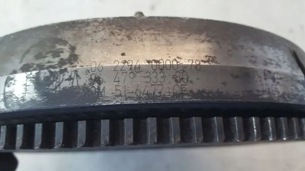 Kaksoismassaväkäri Volvo S40 1.6D image 10