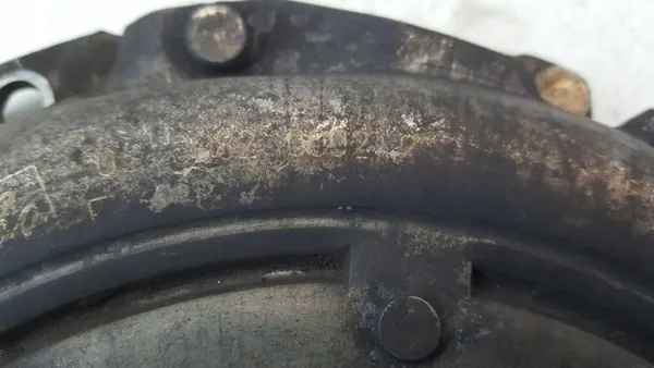 Kaksoismassaväkäri Volvo S40 1.6D image 4