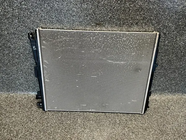 BMW OE Radiator OEM CHŁODNICA Bmw 320 330 G20 G21 Z4 G29 image 2
