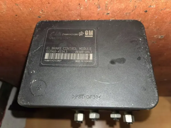 Pompe ABS OEM 10096045343 pour Opel Astra J 1.4T image 3