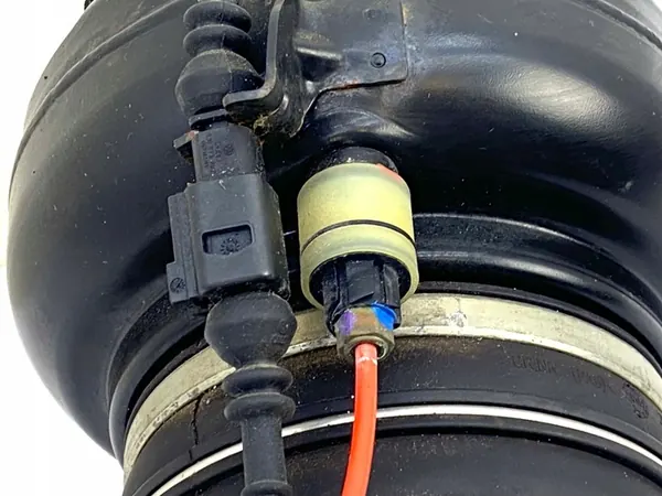 Framfjäder AUDI A8 S8 4H0616039AP image 2