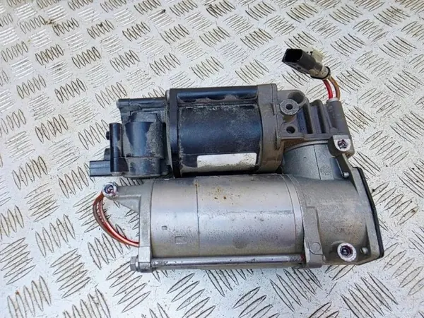 BMW 5 Touring F11 Luchtveringcompressor 6875176 image 5