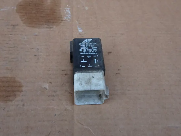 VW Sharan Galaxy ventilatorrelais OEM 7M5919506 image 2