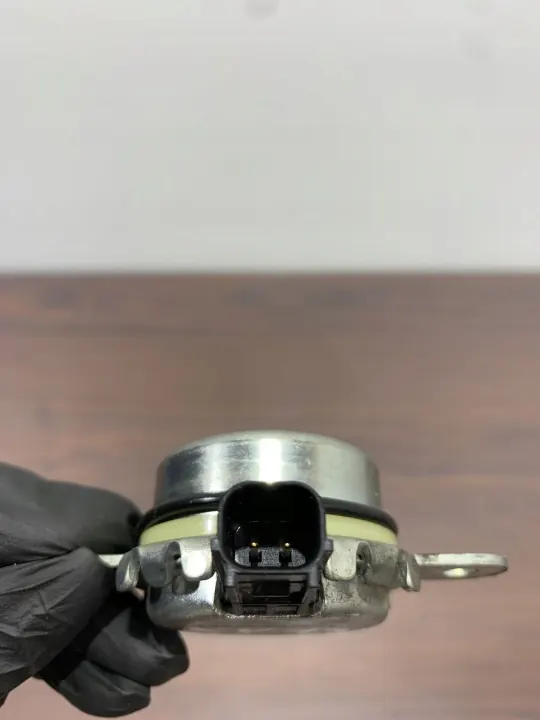 Solenoide de distribución variable Subaru OE 19072004321 image 3