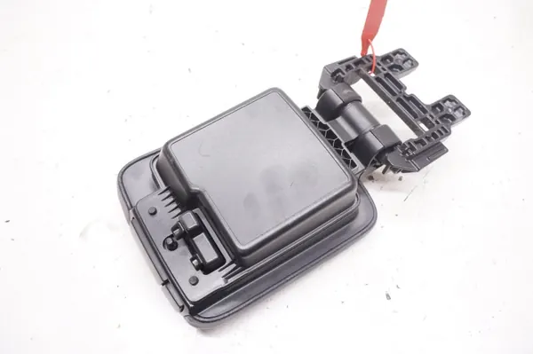Accoudoir cuir noir OEM 39867432 pour Volvo image 3