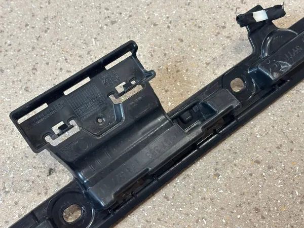Deslizador de umbral izquierdo BMW 4 G22 OEM 7497383 image 9