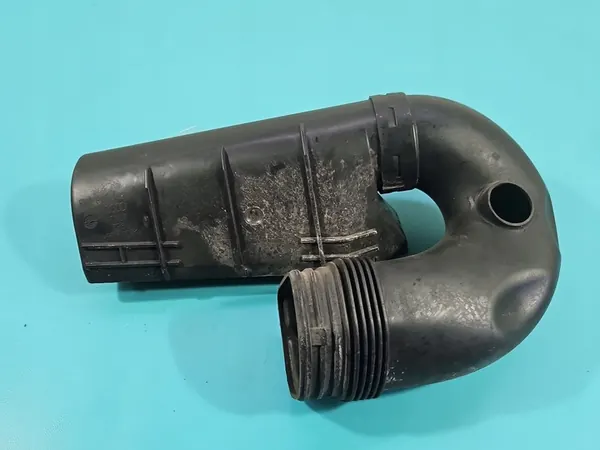 Luftansaugung Audi Q3 2.0 TDI image 3