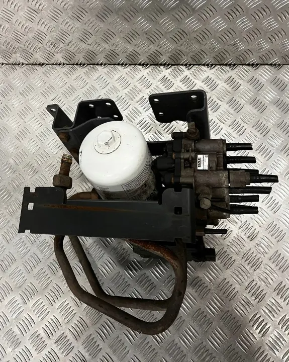 Lufttorkarventil OEM K075170 för DAF XF 106 460 image 3
