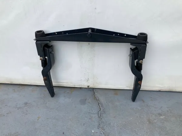 Suspensión cabina Iveco OEM 654347899098767898448766 17,5" image 2