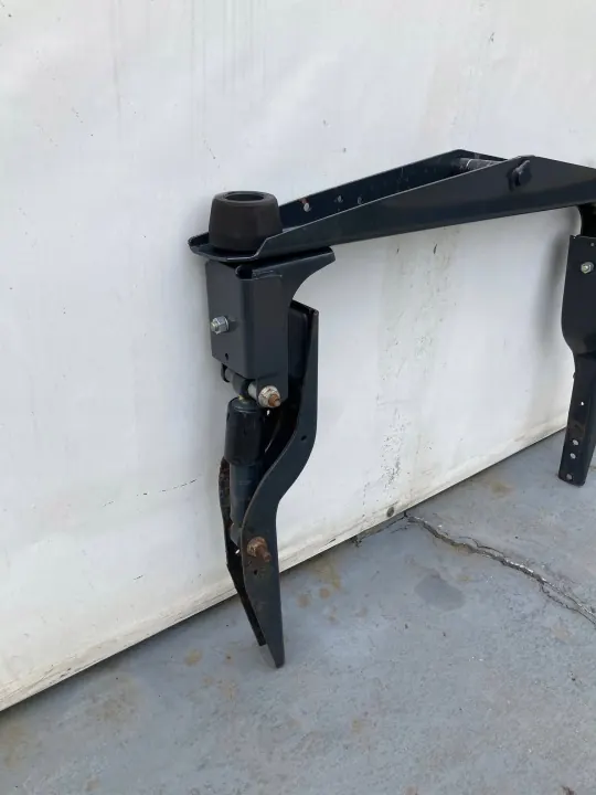 Suspensión cabina Iveco OEM 654347899098767898448766 17,5" image 4