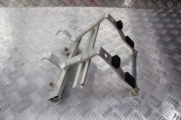 OEM MAH5702 Bagageluck Sidolist för Lexus LS 400 1993 image 3