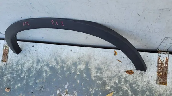 BMW X3 G01 Right Rear Fender Trim image 4