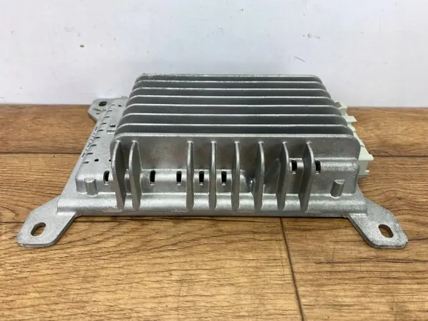 Amplificateur OEM 15903398PINYA pour Chevrolet Corvette C6 image 5