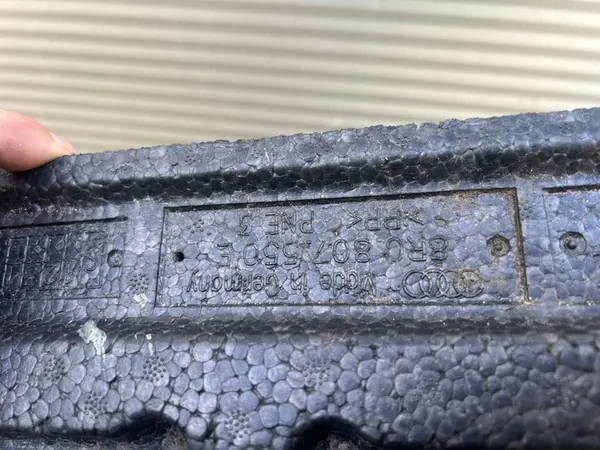 Audi Q5 SQ5 8R 09- Etuiskunvaimennin Vaahdosta image 4