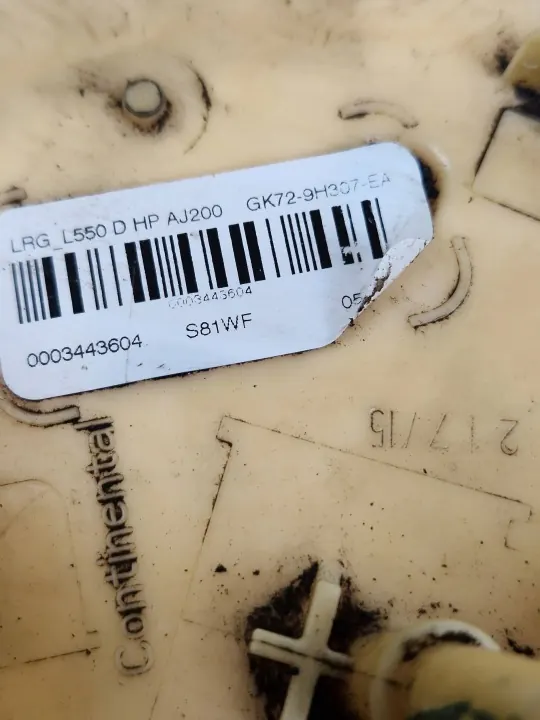 Bomba de combustible Land Rover OEM GK729H307EA - Usada image 6