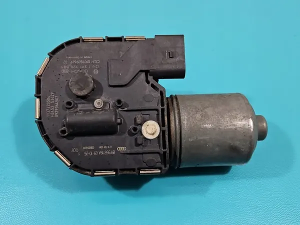 Front Wiper Motor AUDI Q5 8R 08- OEM 8R1955119A image 3