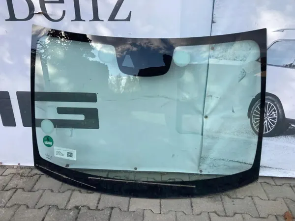 Käytetty Mercedes-Benz OE A447 etulasi image 3
