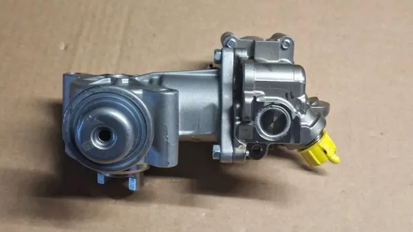 Bomba de combustible Mercedes OEM A2710703501 para W204/W207/W212 image 10