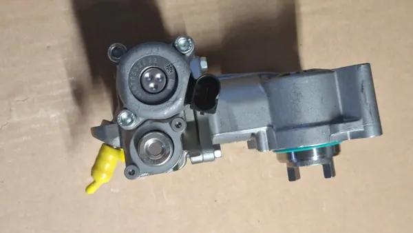 Bomba de combustible Mercedes OEM A2710703501 para W204/W207/W212 image 8