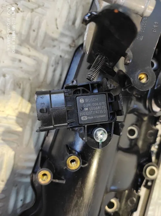 Coletor de admissão Opel Insignia A 2.0 CDTI 55571993 image 8