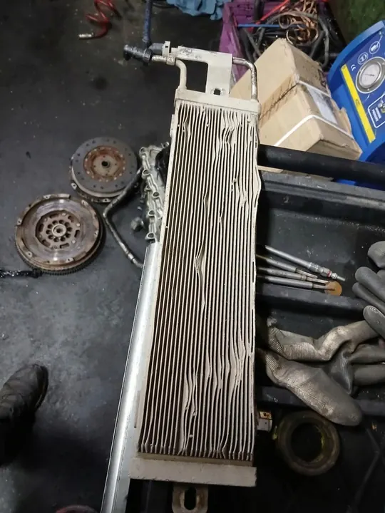 Polttoainejäähdytin 1K0203491B VW SEAT AUDI SKODA image 2