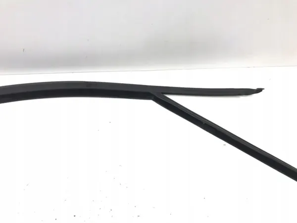 Fönstertätning BMW X1 U11 2023 OEM 9451540 Höger fram image 3