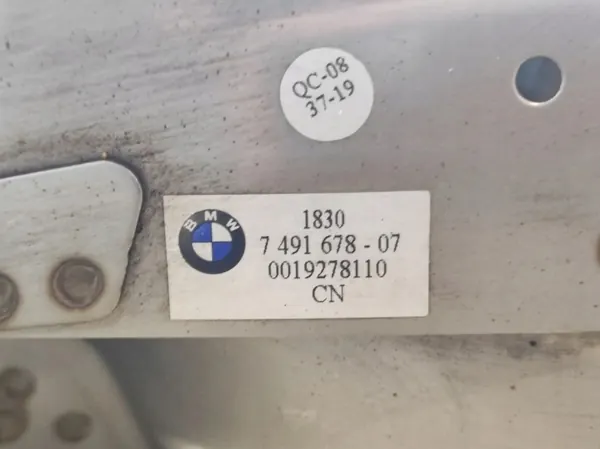 Avgasrörsspets OEM 7491678 Bak Höger BMW 8 G16 image 4