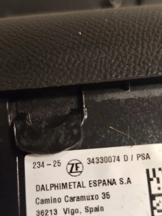 Opel Mokka B 2024 Sidokudde OEM 34330074D image 3