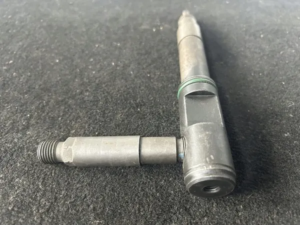 Injetor de combustível DAF XF 95 1338834 image 2