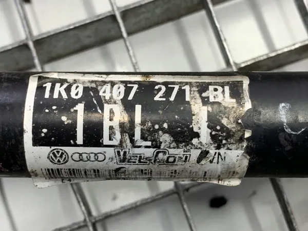 Vänster fram drivaxel VW Golf V 1.9 105HK 07-09 image 5