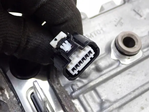 MG4 EV Omvormer OEM 11394026 - Gebruikt image 6