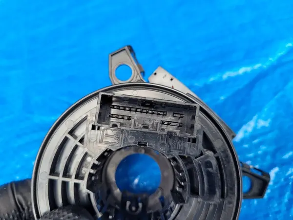 OPEL Astra K Fita do Sensor de Volante GM 39017556 image 4