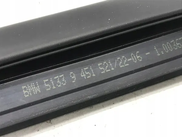 BMW X1 U11 2023 Buitendeurstrip Links Voor OEM 9451521 image 7