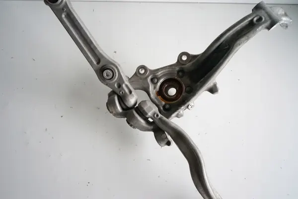 Mozzo anteriore sinistro con bracci Mercedes Classe S W223 image 5