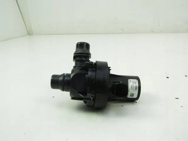 Jaguar I-PACE Waterpomp OEM J9D3-8D108-AC image 2