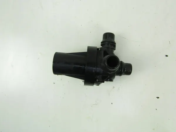 Jaguar I-PACE Waterpomp OEM J9D3-8D108-AC image 3