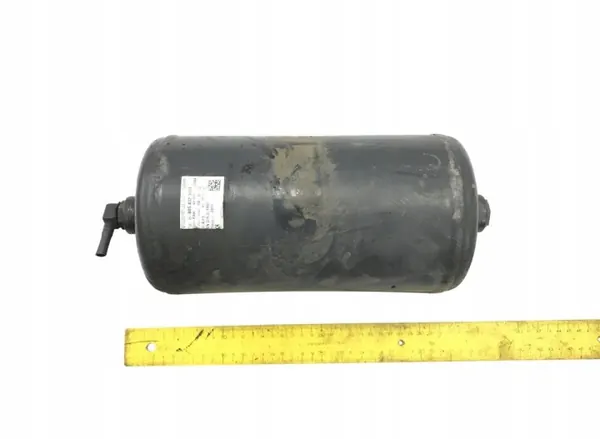 Mercedes Atego ilmasäiliö 4L OEM 0054323001 image 5
