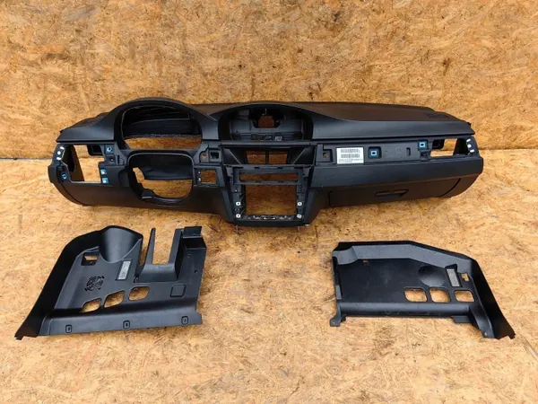 BMW 3 E90-E93 instrumentpanel OEM - Komplett svart NAVI image 3