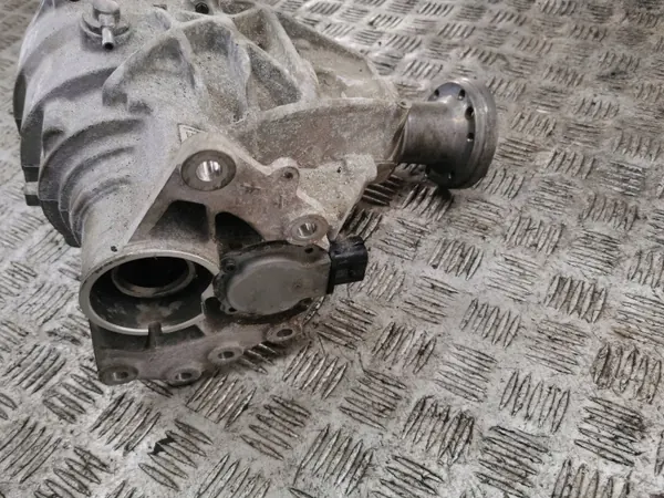 Boîte de transfert Land Rover OEM K8D27L486 - Occasion image 5