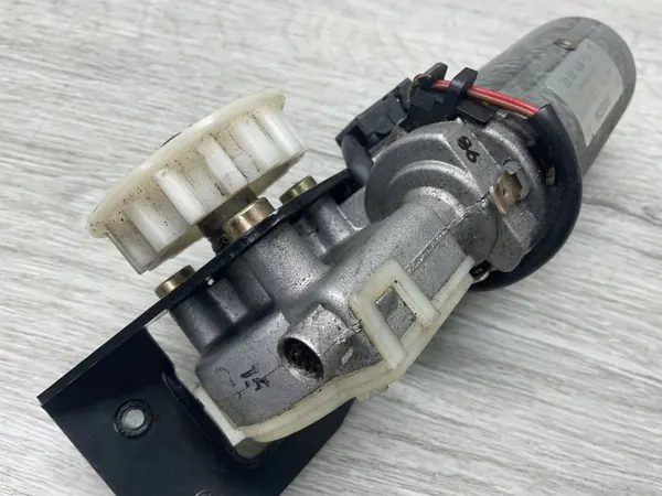 Motor ajuste asiento OEM 1298208842 Mercedes SL R129 image 6