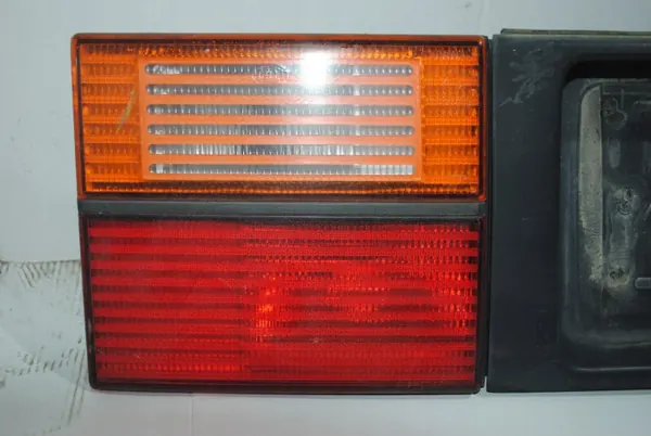 Junta Farol Traseiro VW Vento OEM 1H5853481 Usado image 3