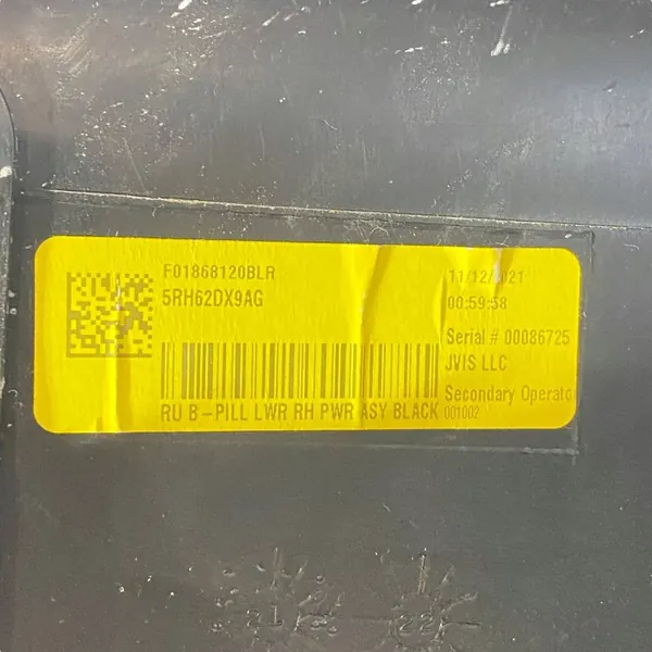 Chrysler Pacifica 2021 Achterruitlijst OEM 5RH62DX9AG image 10