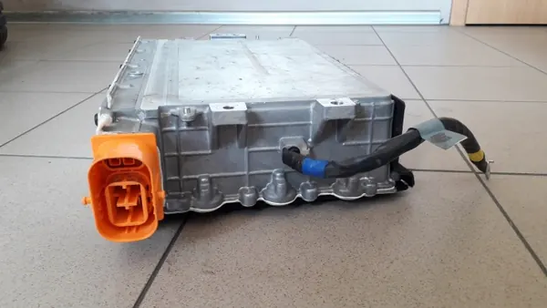 Convertidor Voltaje Hyundai OEM 364001XCB0 Genesis GV60/GV70 image 3