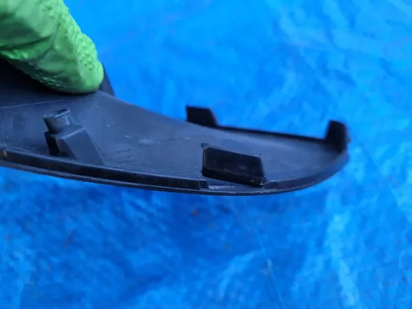 KIA Picanto II Frontstoßstange Gitter links CHROM 86565-1Y010 image 4