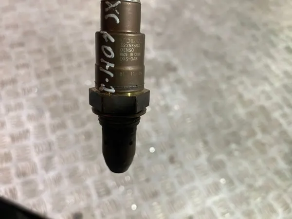 Capteur Lambda Volvo XC60 2022 OEM 32253603 image 3