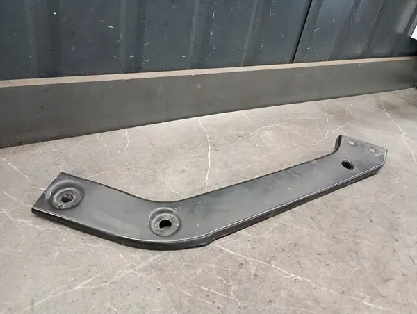 Support de phare avant gauche VW Tiguan II image 4