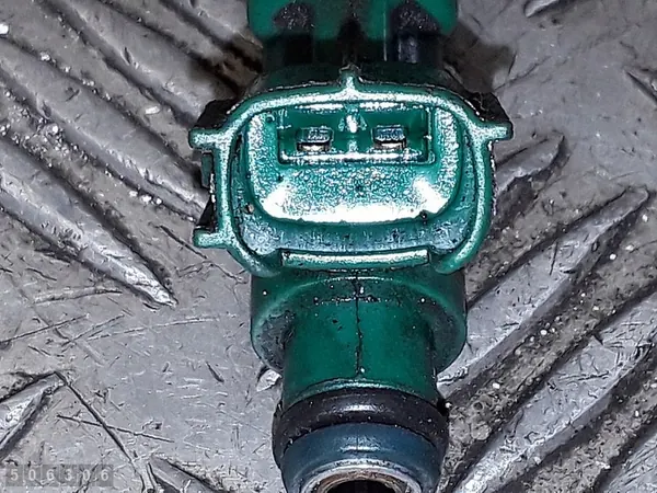 2006 Toyota Prius Injektor 1500 Bensin 2325021020 image 4